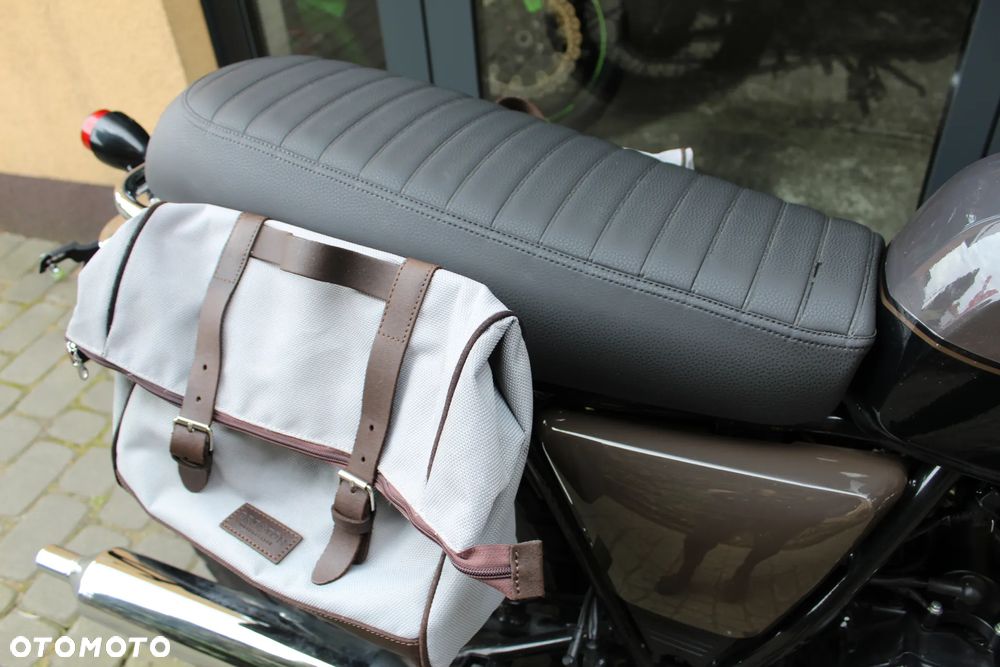 Brixton Cromwell - 10