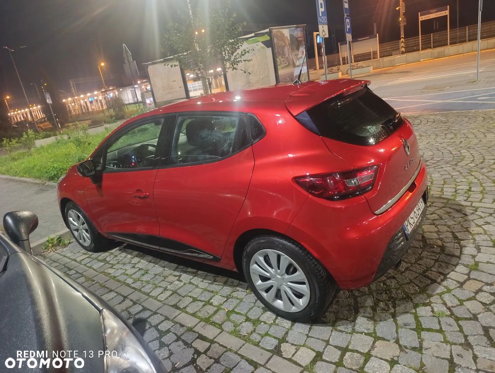 Renault Clio - 7