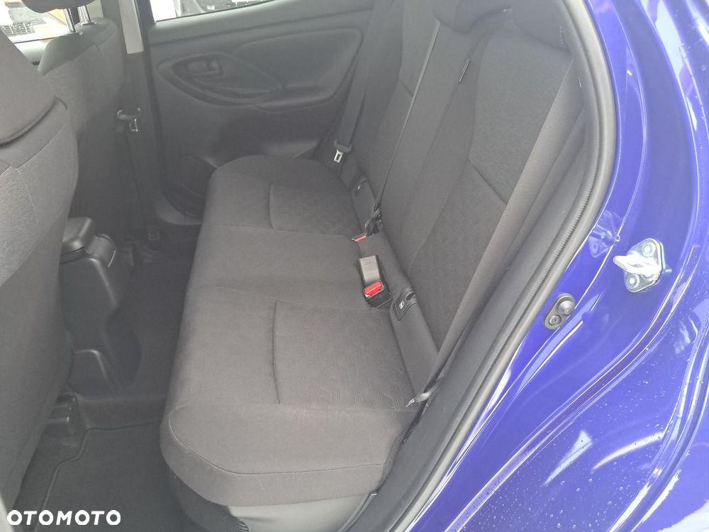 Toyota Yaris Hybrid 1.5 Style - 9