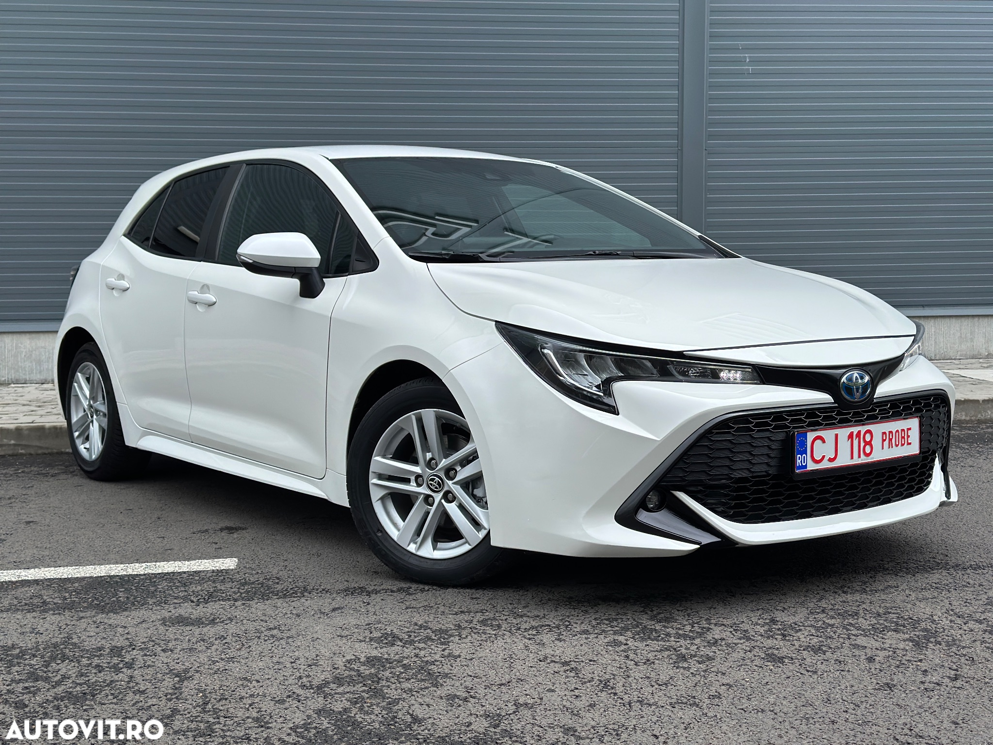 Toyota Corolla Sedan 1.8 HSD Dynamic - 3
