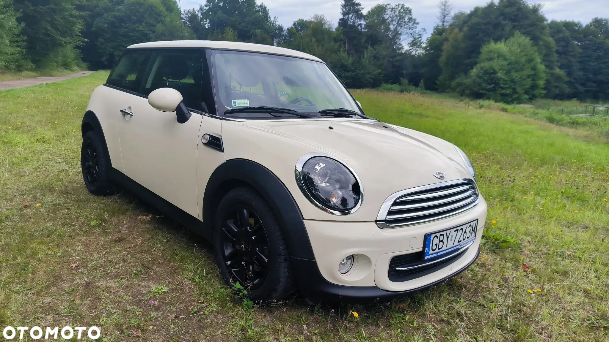 MINI Cooper Standard - 5