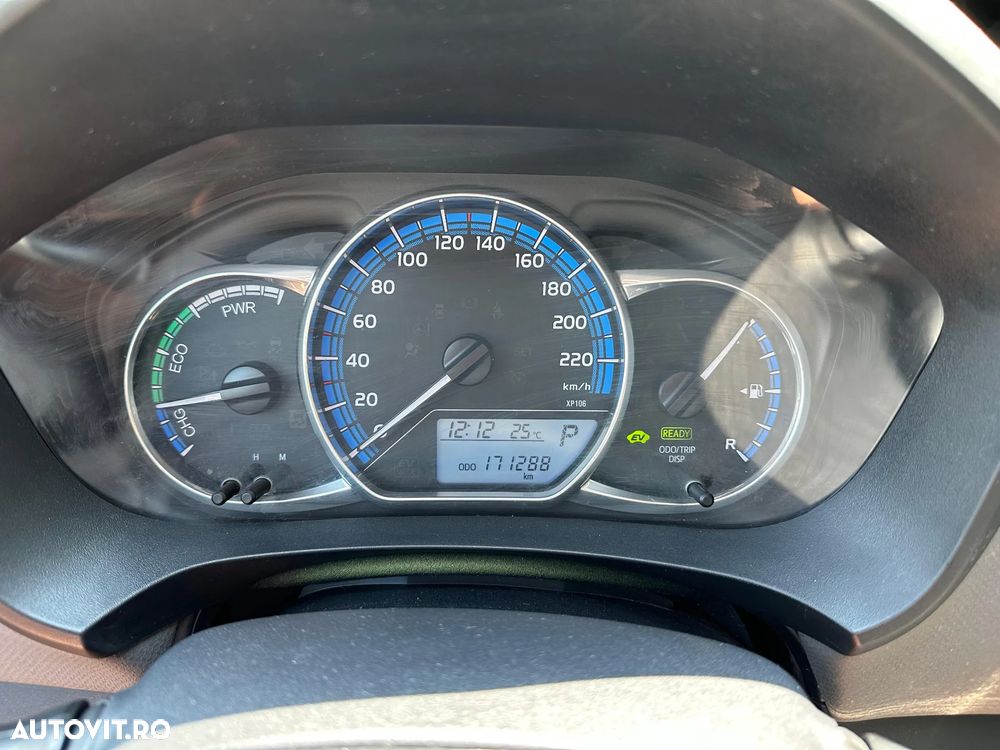 Toyota Yaris - 11