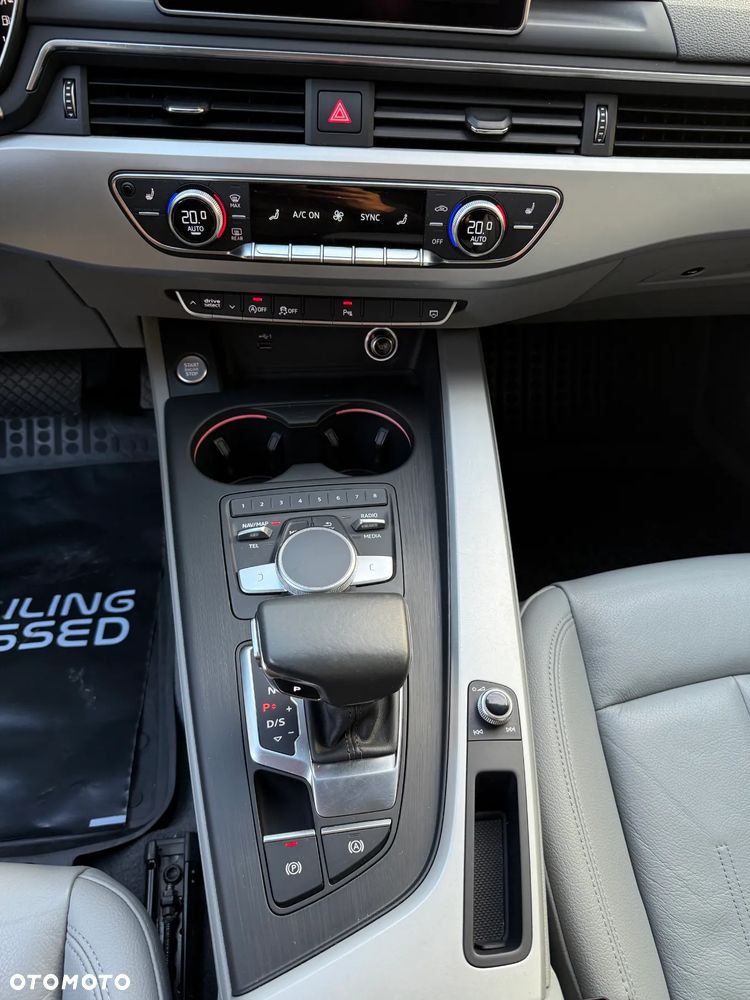 Audi A4 Limousine 40 TFSI Sport S tronic - 30