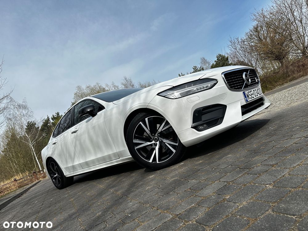 Volvo S90 D4 R-Design - 29