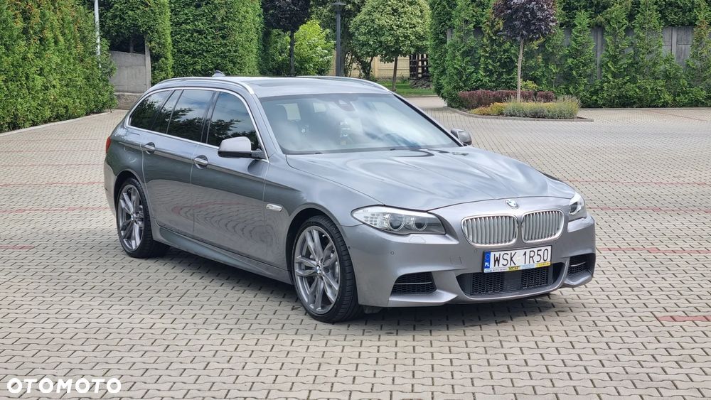 BMW Seria 5 M550d xDrive Touring Sport-Aut - 3