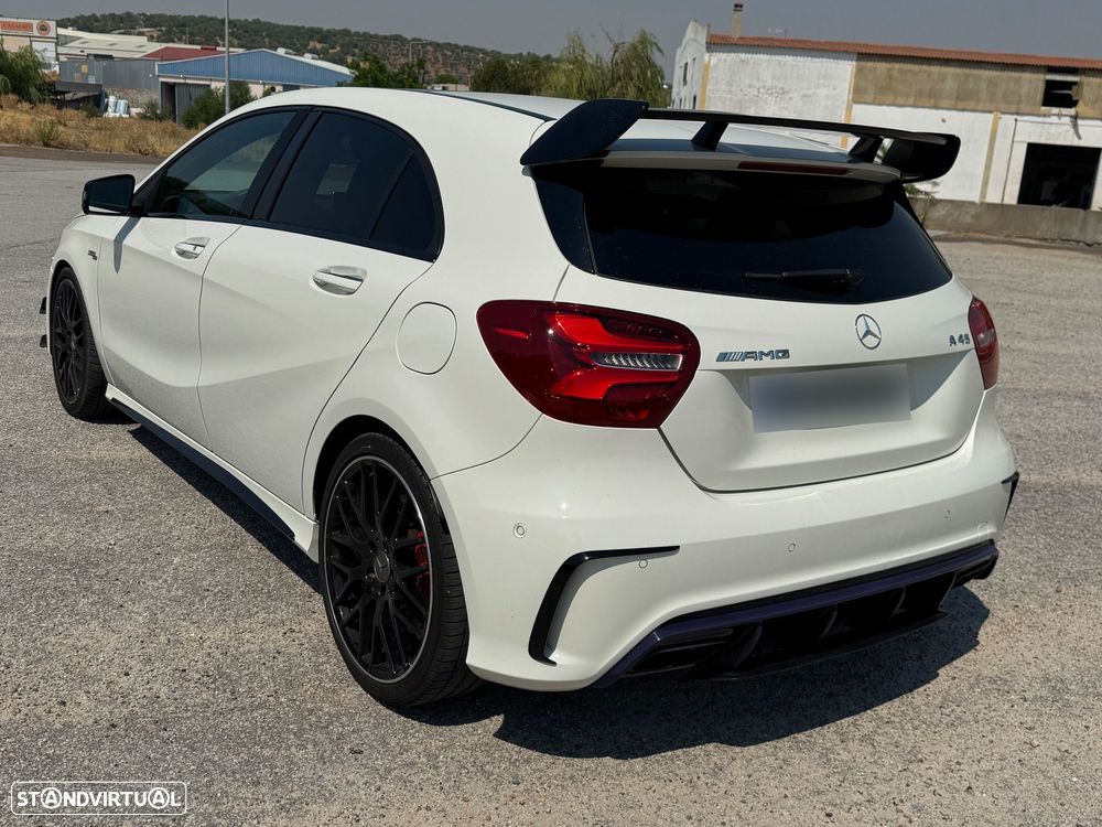 Mercedes-Benz A 45 AMG 4-Matic - 5