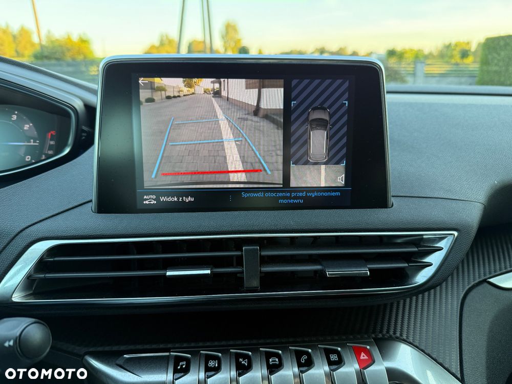 Peugeot 3008 1.2 PureTech Active Pack S&S - 15