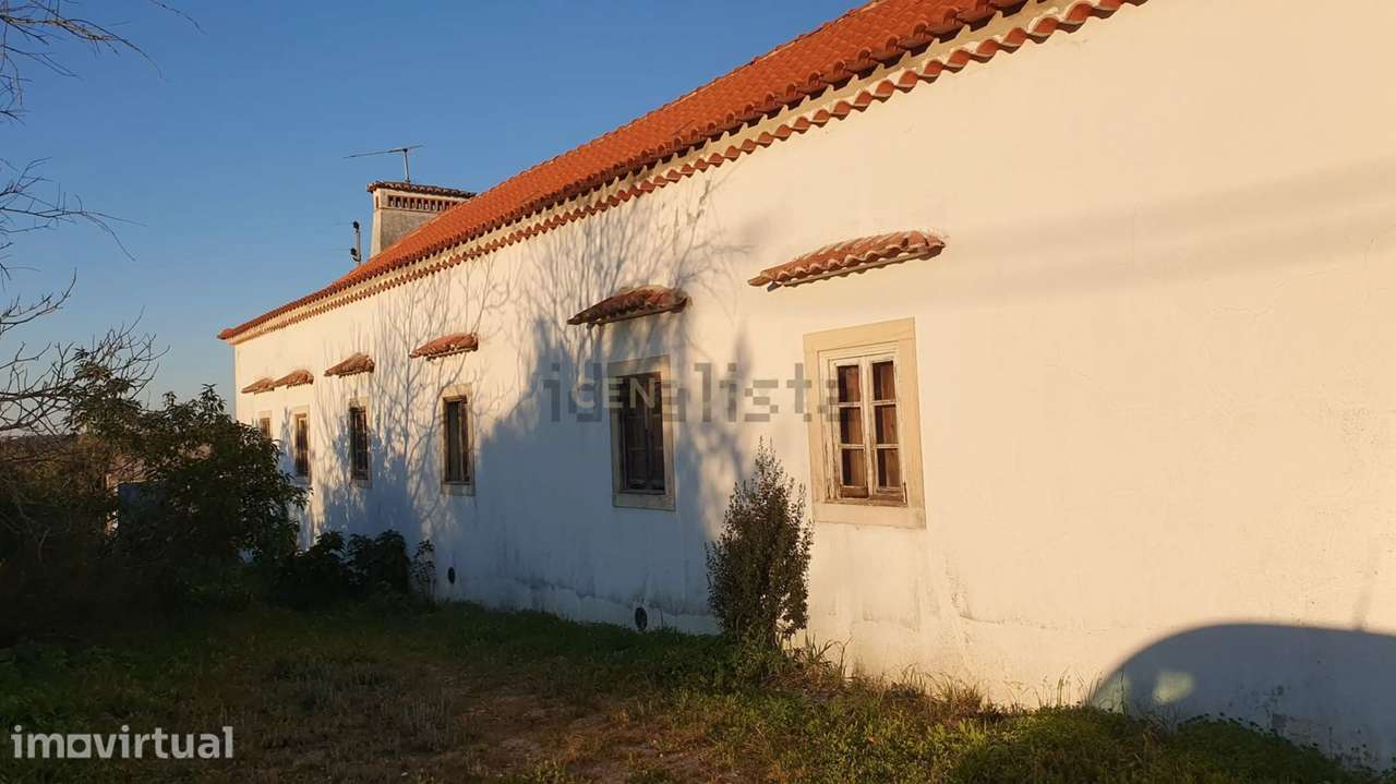 Casa Antiga para Recuperação em Tomar - Grande imagem: 5/21