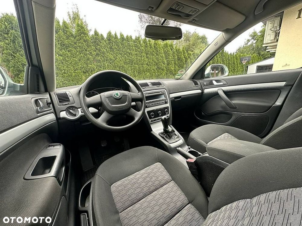 Skoda Octavia - 10
