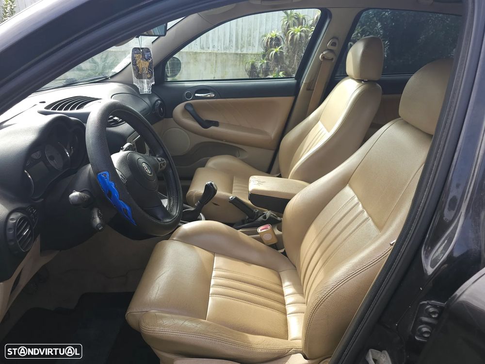 Alfa Romeo 147 1.6 TS Navigator - 13