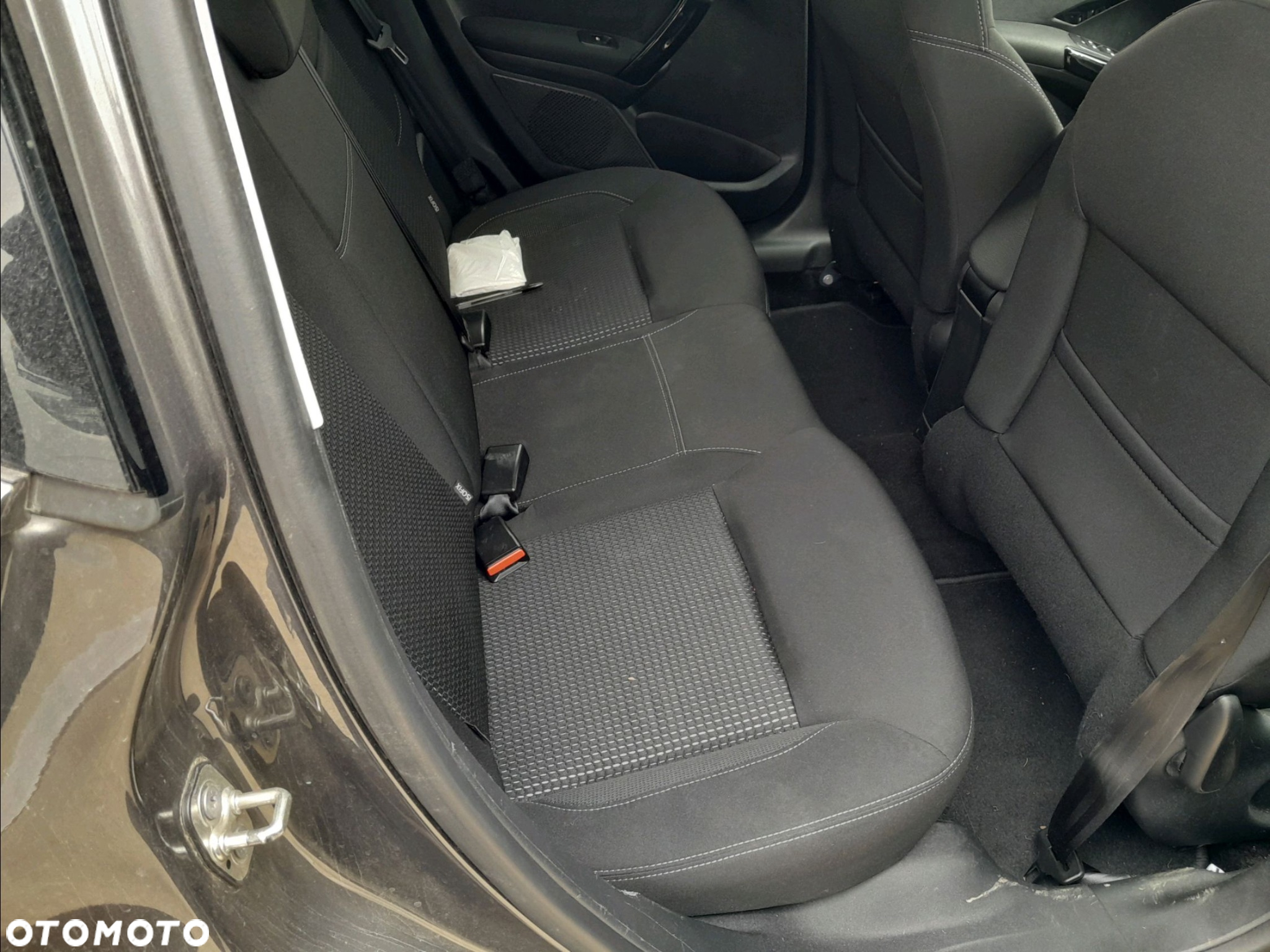 Peugeot 108 VTI 72 Top Active - 3