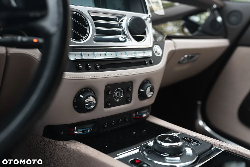 Rolls-Royce Wraith Standard - 31