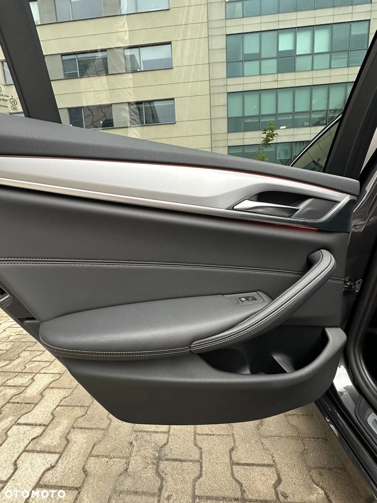 BMW Seria 5 - 27