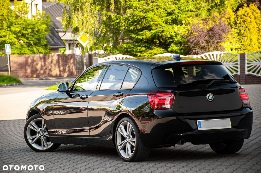 BMW Seria 1 120d Sport Line - 22