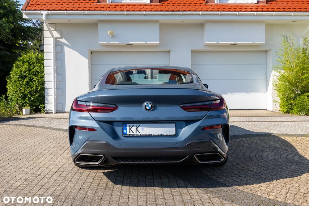 BMW Seria 8 - 4