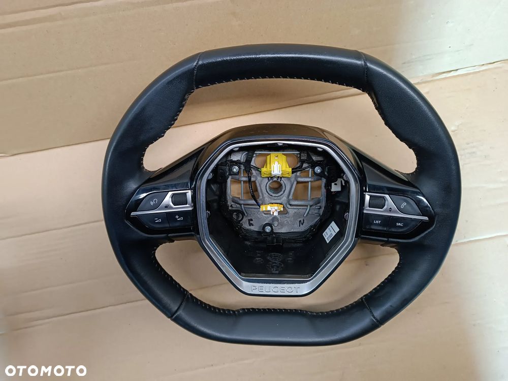 KIEROWNICA PEUGEOT 208 II - 2