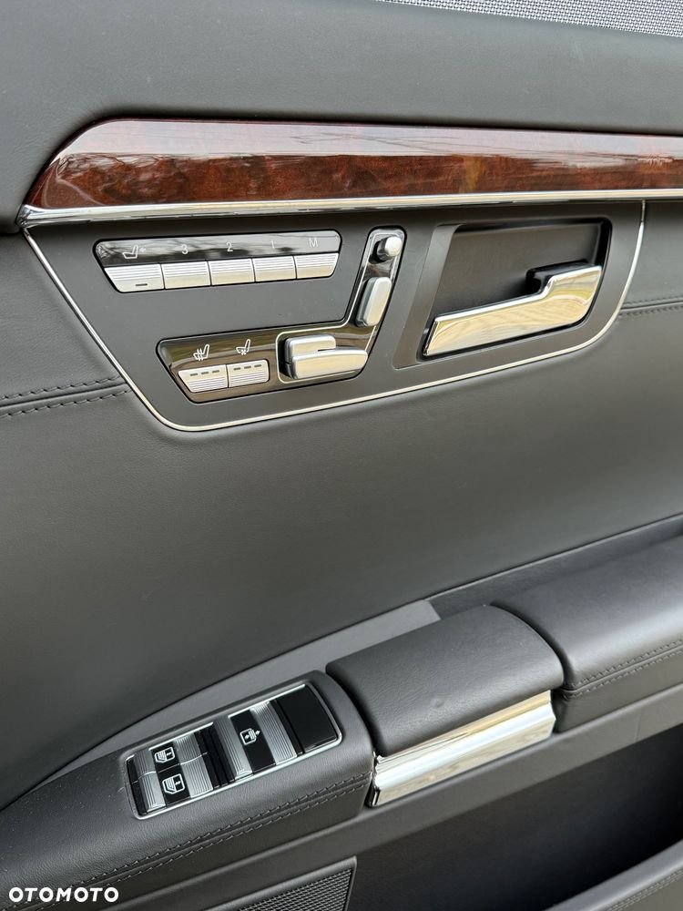 Mercedes-Benz Klasa S 63 AMG L 7G-TRONIC - 26