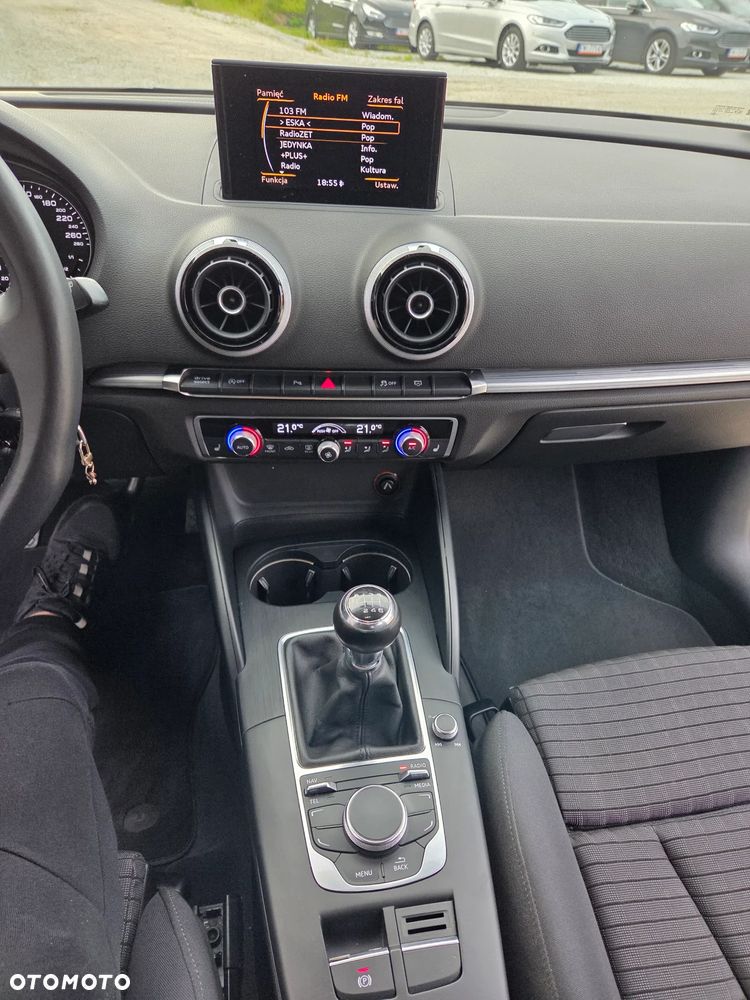 Audi A3 Sportback 1.4 TFSI Attraction - 19