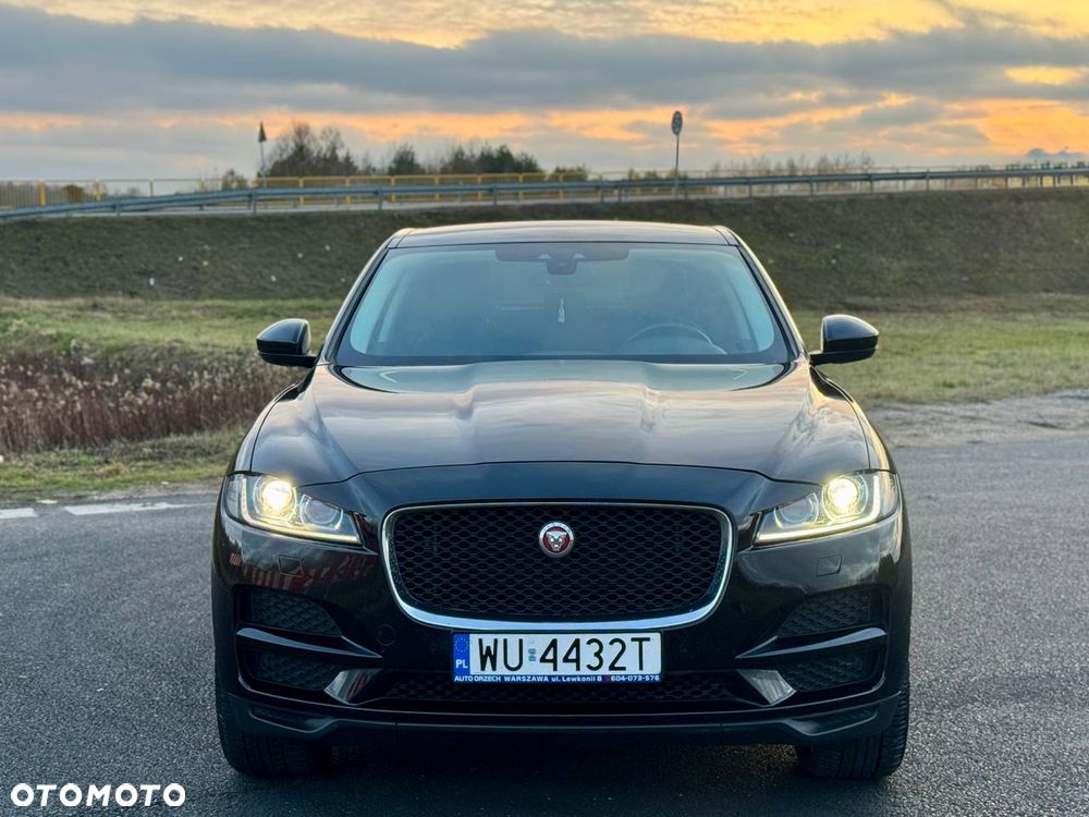 Jaguar F-Pace 20d AWD Prestige - 1