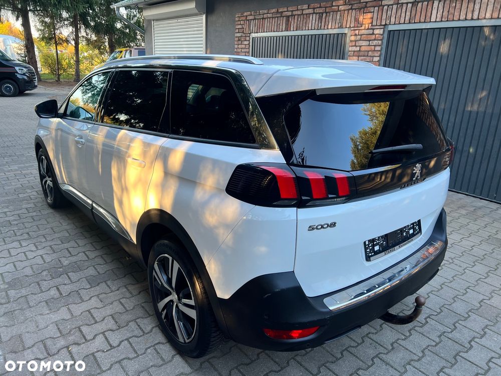 Peugeot 5008 - 16