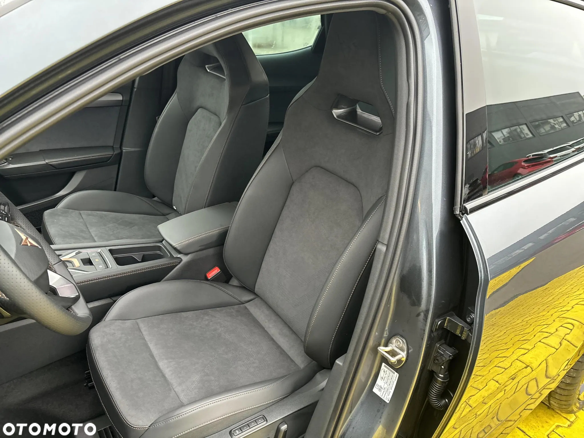 Cupra Formentor 1.5 TSI DSG - 10