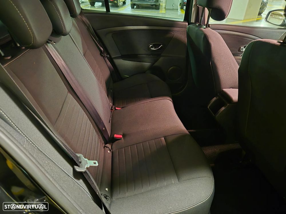 Renault Mégane Sport Tourer 1.5 dCi Limited SS - 34