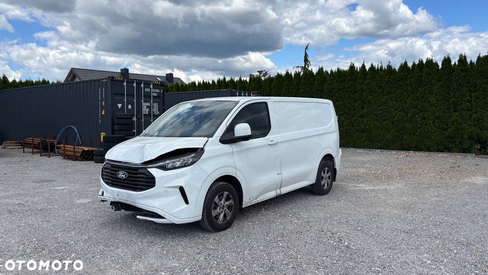 Ford Transit Custom - 13