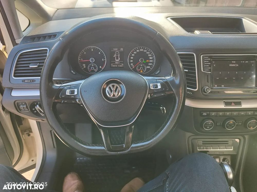 Volkswagen Sharan 2.0 TDI DSG (BlueMotion Technology) Trendline - 3