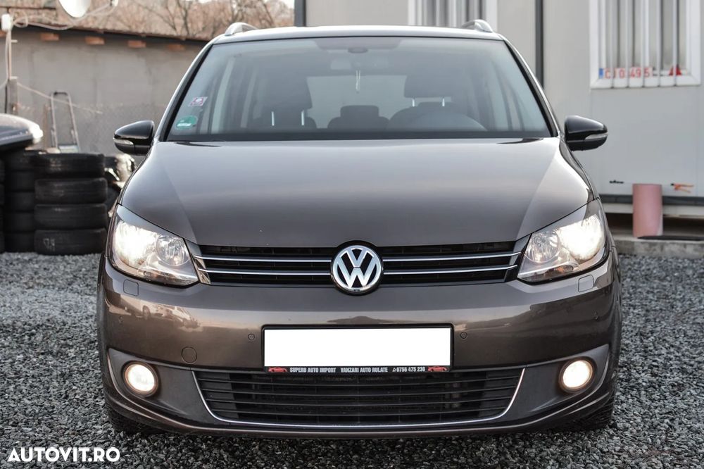 Volkswagen Touran - 14