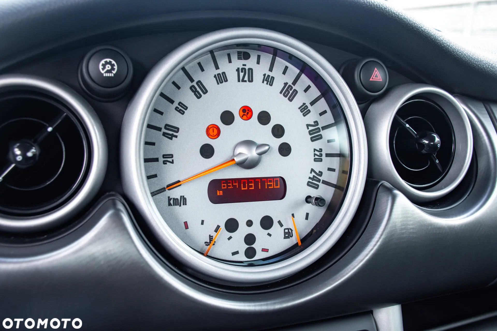 MINI Cooper S Standard - 11