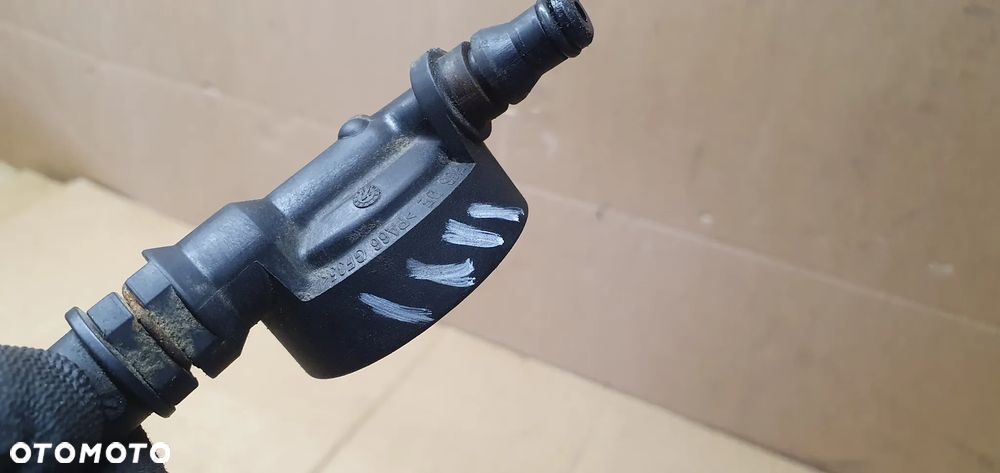 Przewód rurka sprzęgła VW Passat B6 - 8