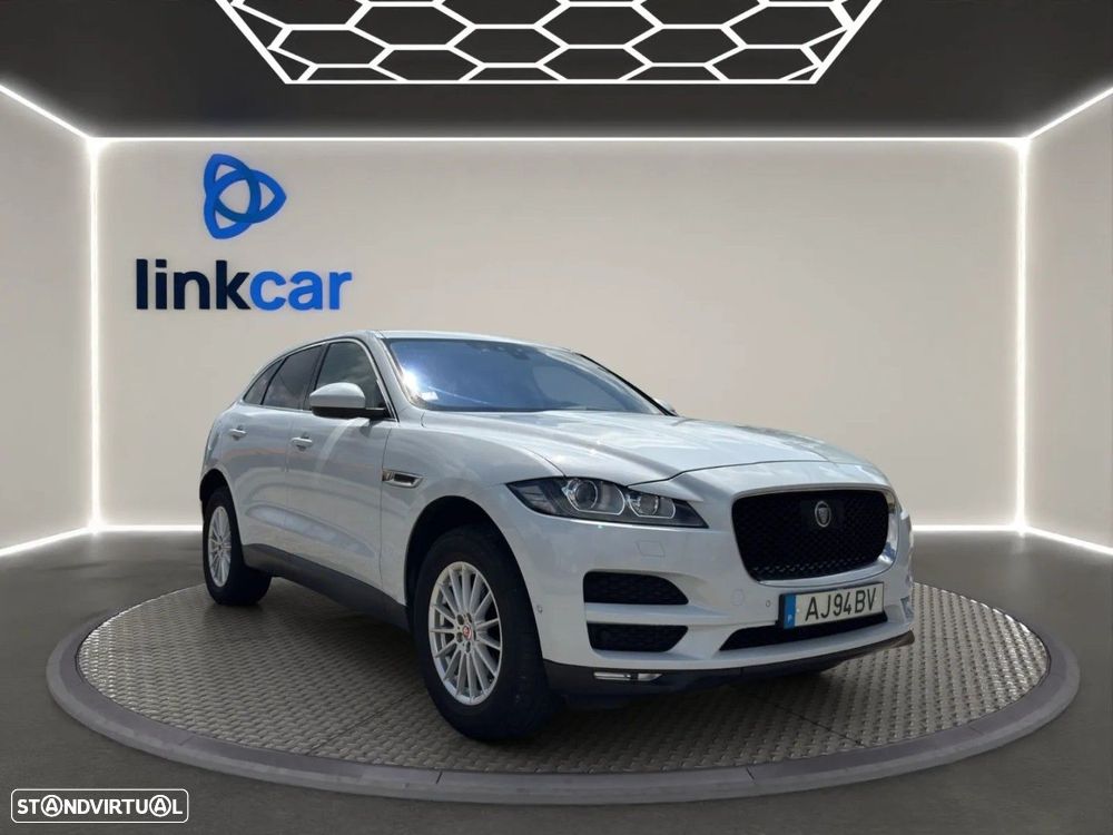 Jaguar F-Pace - 4