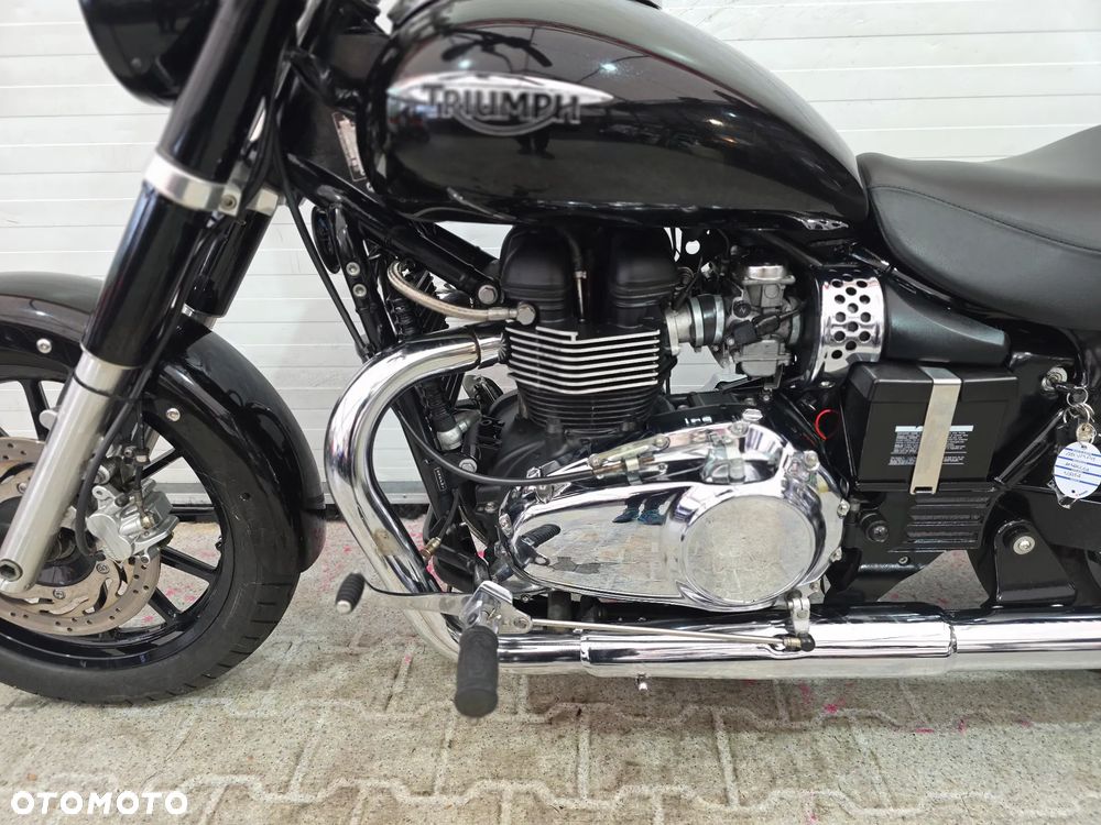 Triumph America - 9