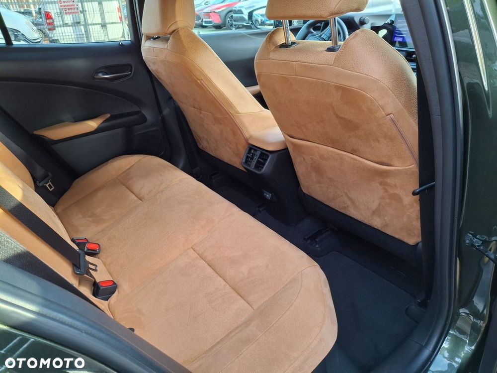 Lexus UX 250h GPF Business 2WD - 18