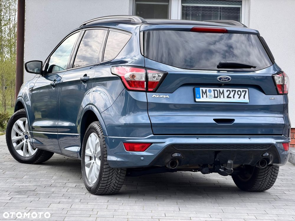 Ford Kuga 2.0 TDCi 4x4 ST-Line - 4