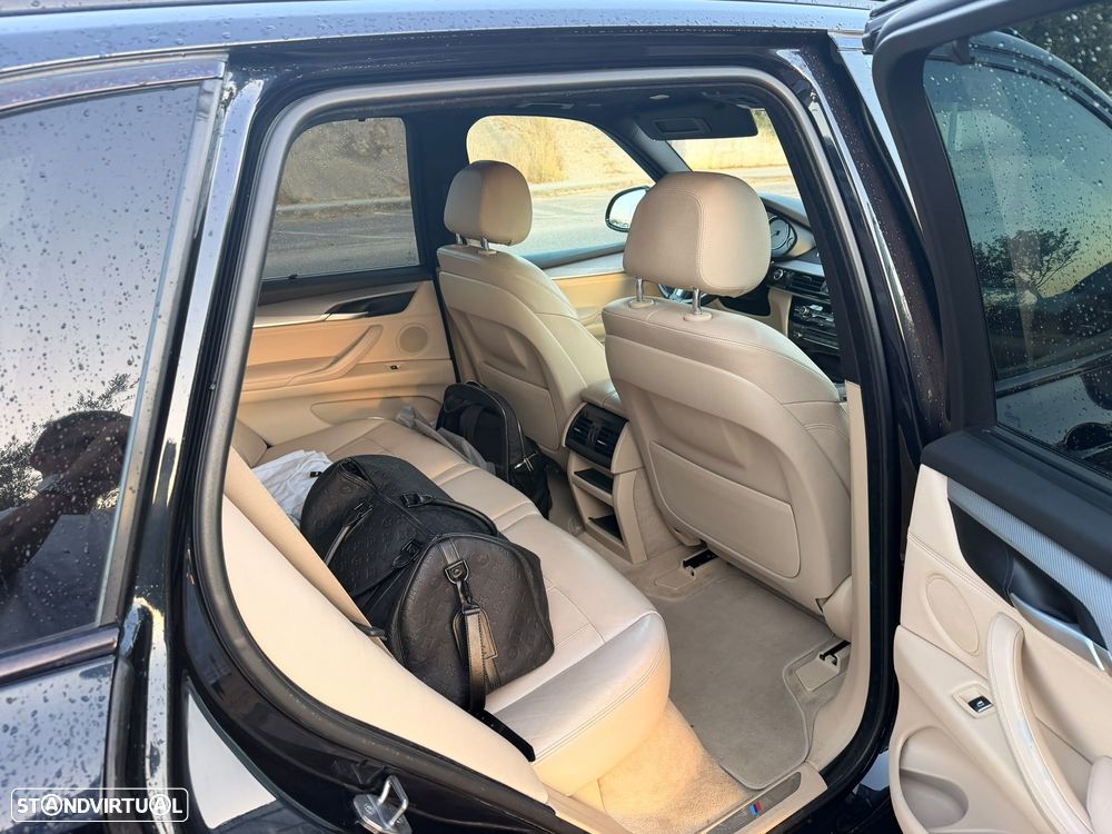 BMW X5 30 d xDrive Pack M - 11