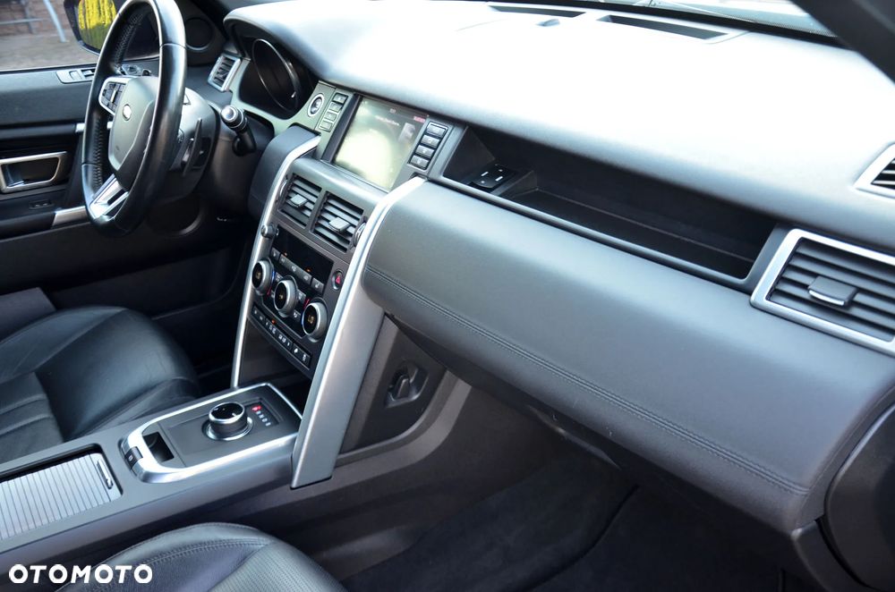 Land Rover Discovery Sport 2.0 TD4 HSE - 39