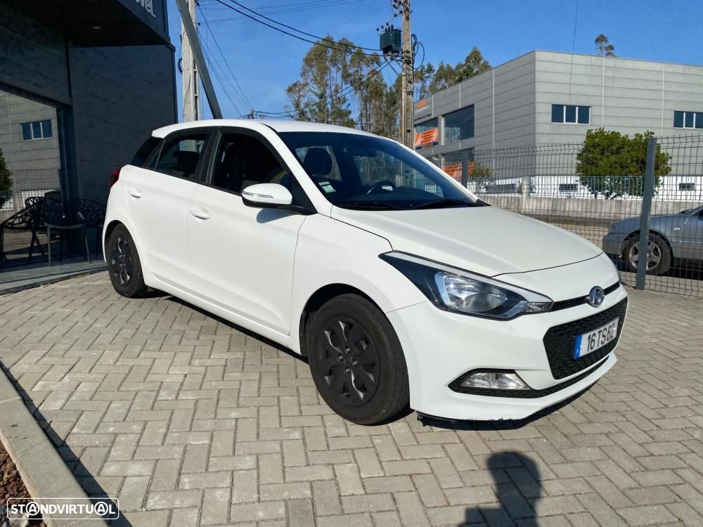 Hyundai i20 1.1 CRDi Comfort - 2