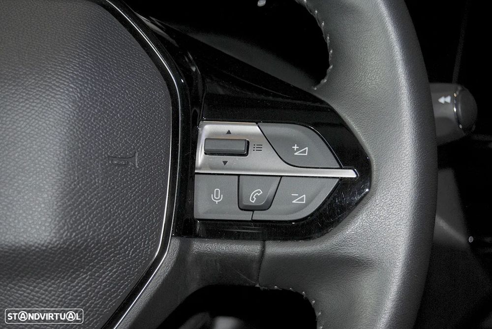 Peugeot 308 1.2 PureTech Allure - 22