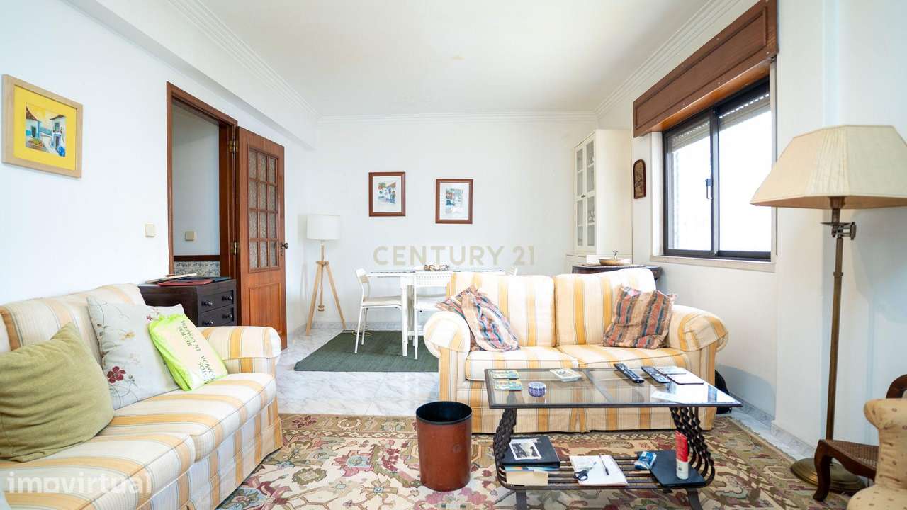 T1 de 70 m² no Cacém - Grande imagem: 3/27