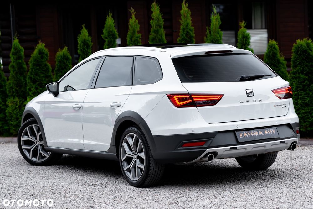 Seat Leon Sportstourer 1.8 TSI Start&Stop 4Drive DSG X-Perience - 9