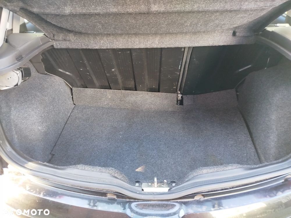 Fiat Punto 1.2 8V Classic - 9