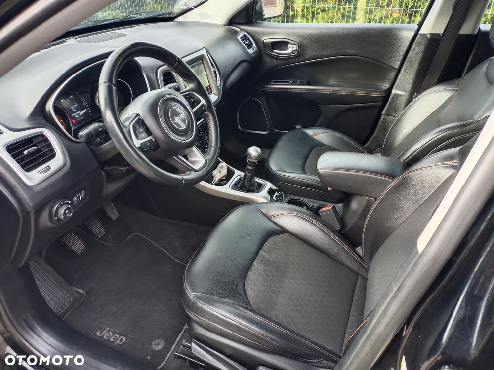 Jeep Compass 1.6 MultiJet Longitude - 17