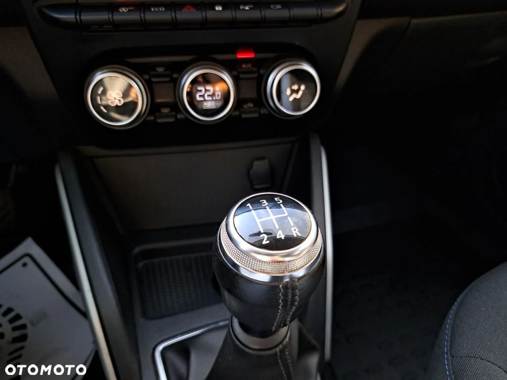 Dacia Duster 1.0 TCe SL Celebration - 23