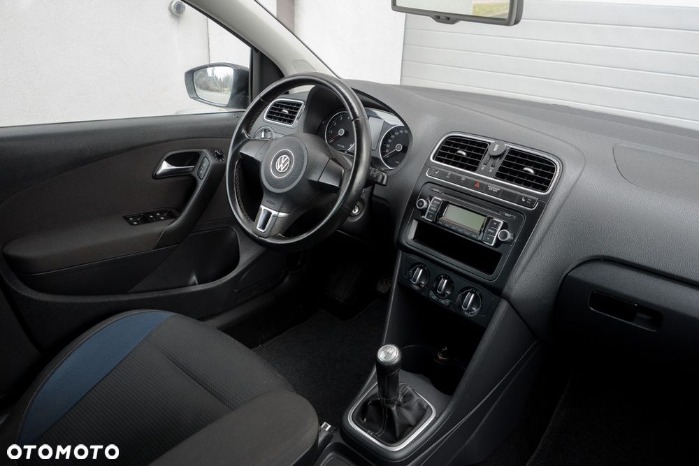 Volkswagen Polo 1.4 16V Highline - 29
