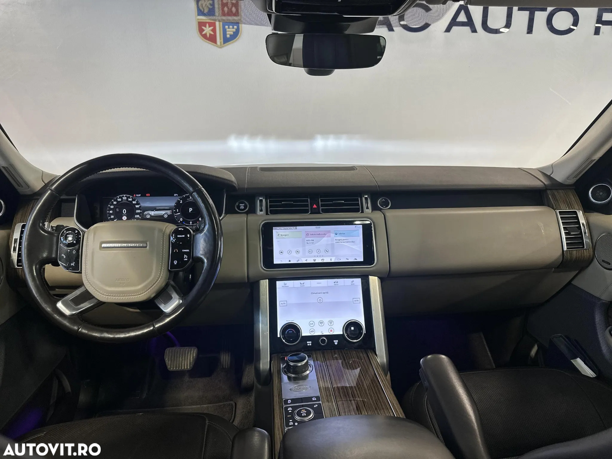 Land Rover Range Rover - 9