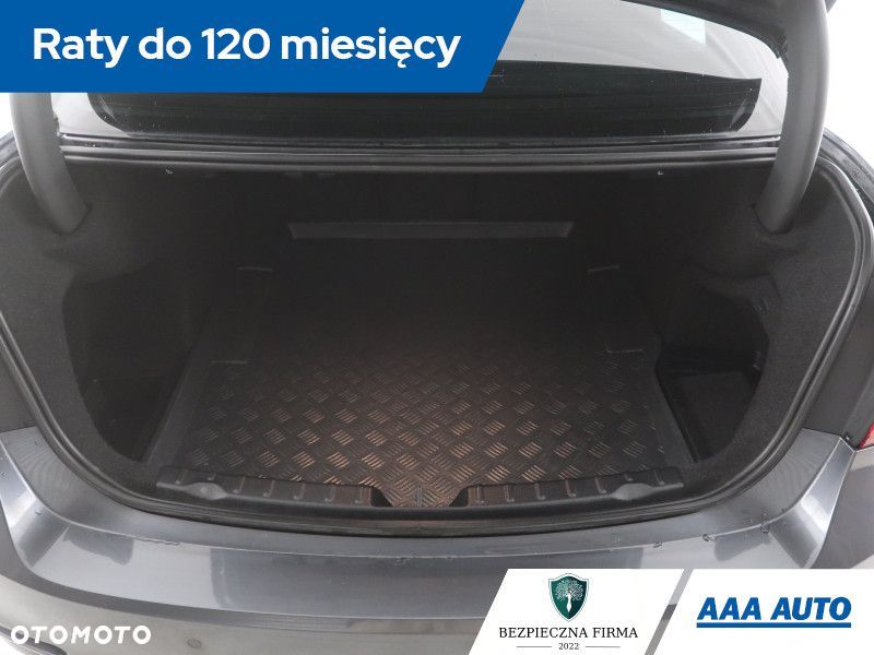 BMW Seria 3 - 16