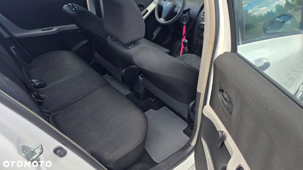 Toyota Yaris 1.4 D-4D Sol - 10