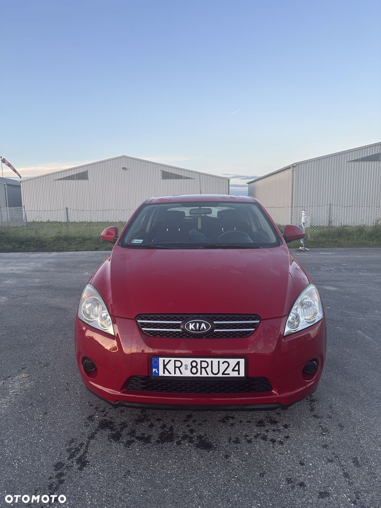 Kia Ceed - 2