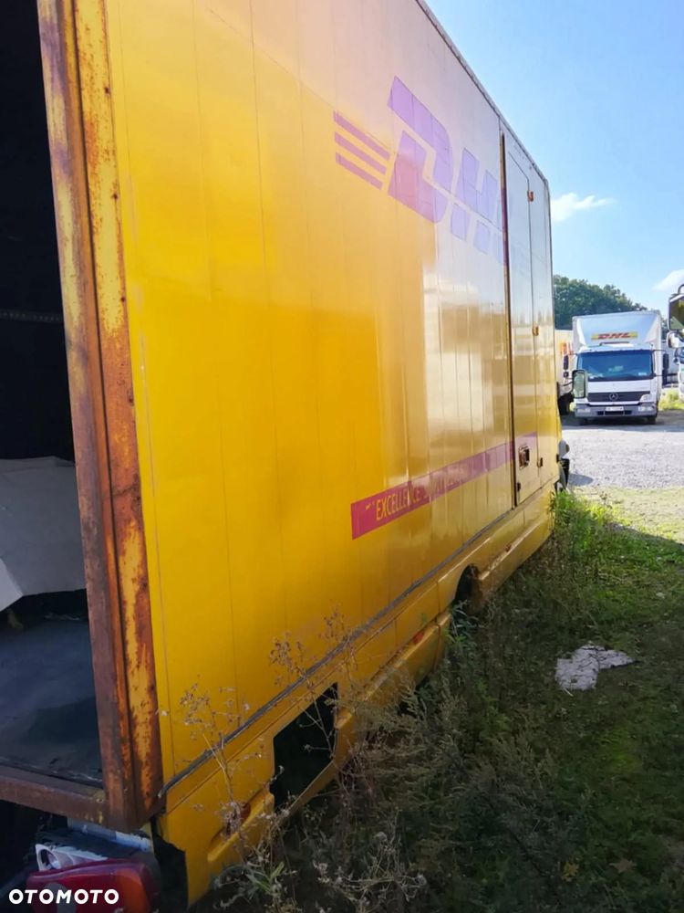 Renault mascott - 4